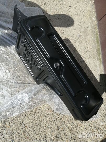 Ящик поворотный пикап Фольцваген Амарок 2010+