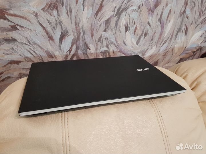 Классный Acer i3-4005 /6озу