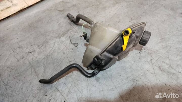 Бачок расширительный Mercedes-Benz Vaneo W414 2001