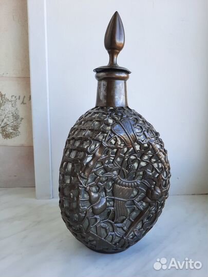 Старинный графин бутылка штоф в медной оплетке 