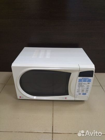 3.Микроволновая печь LG MB-4343C
