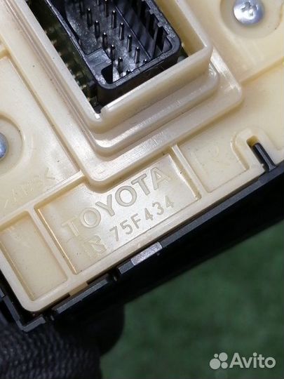 Блок кнопок Lexus Gs300H AWL10 2AR-FSE 2014