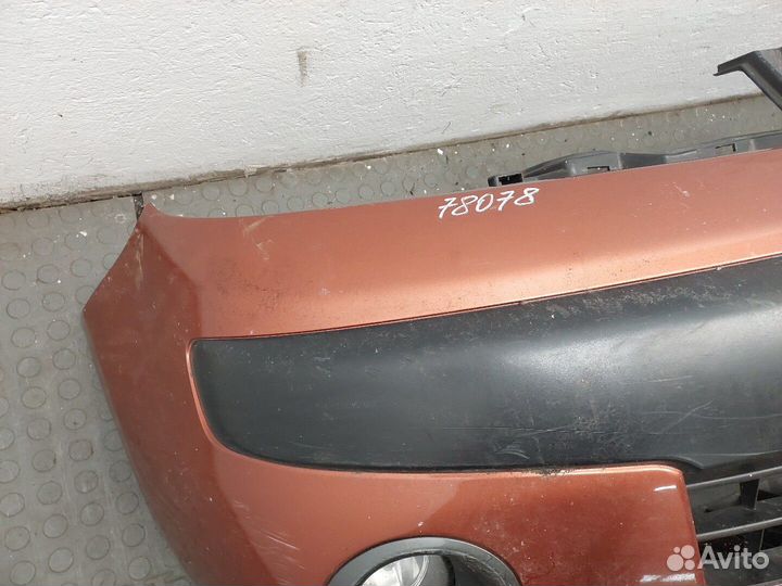 Бампер передний Nissan Note E11, 2006