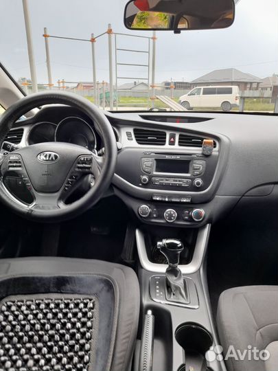 Kia Ceed 1.6 AT, 2015, 254 200 км