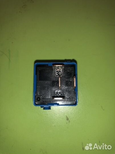 Bmw реле 61366915327