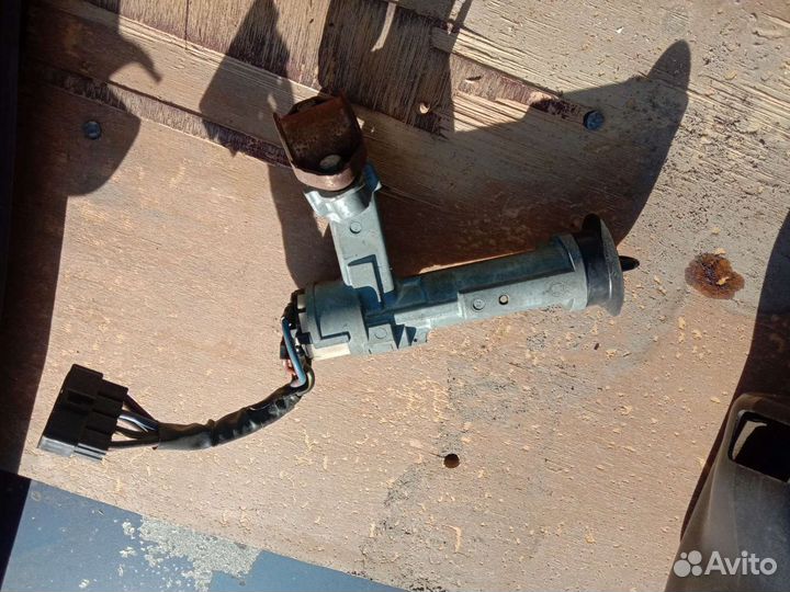 Замок зажигания Toyota Toyota Corolla AE91