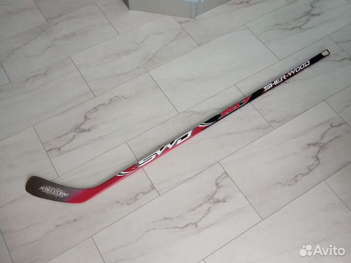 Клюшка хоккейная