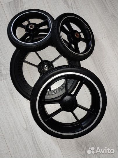 Колеса для шасси коляски