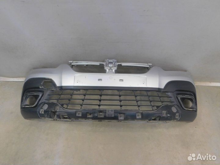 Бампер передний Renault Sandero (63692)