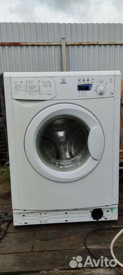 Стиральная машина на запчасти indesit