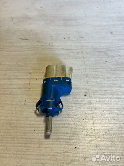 Датчик включения стопсигнала Ford Fusion CBK fyjb