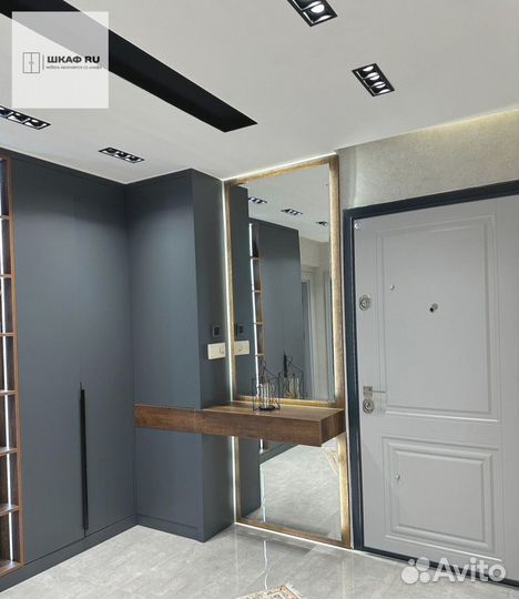 Современный шкаф