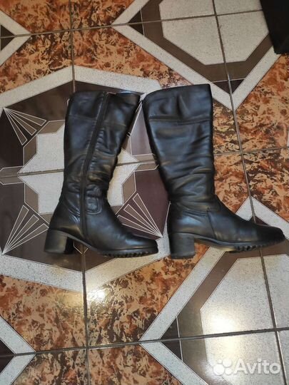 Зимние женские сапоги 38 бу