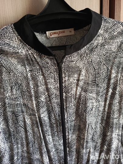 Джинсы, бомбер