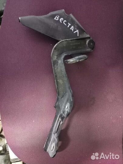 Петля капота левая лада веста