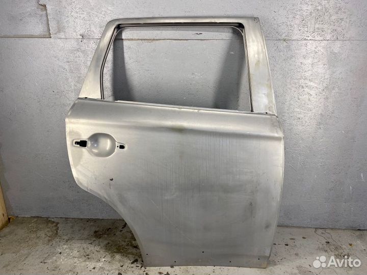 Дверь задняя Mitsubishi outlander 3 левая правая
