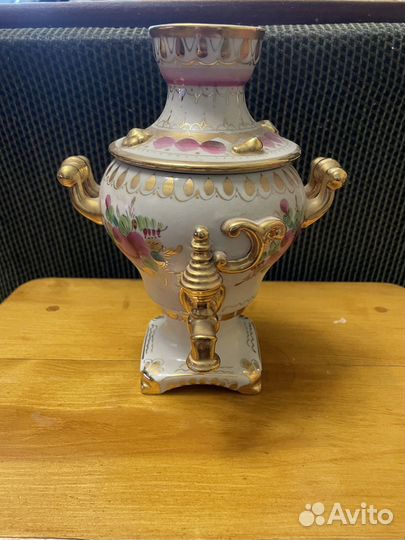 Самовар фарфоровый Гжель