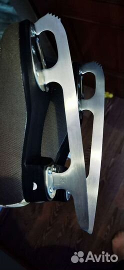 Продам коньки