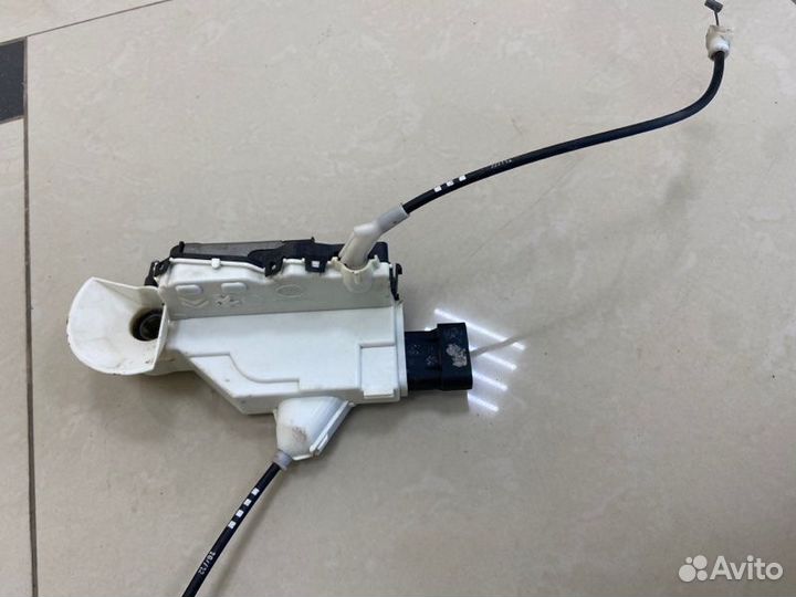 Замок двери передний левый Peugeot 408 4D EP6C M