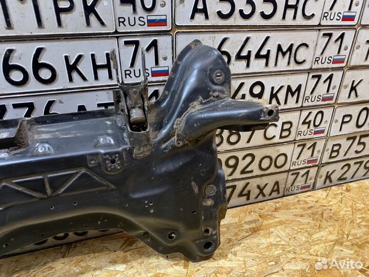 Подрамник передний Peugeot 307 SW 2004