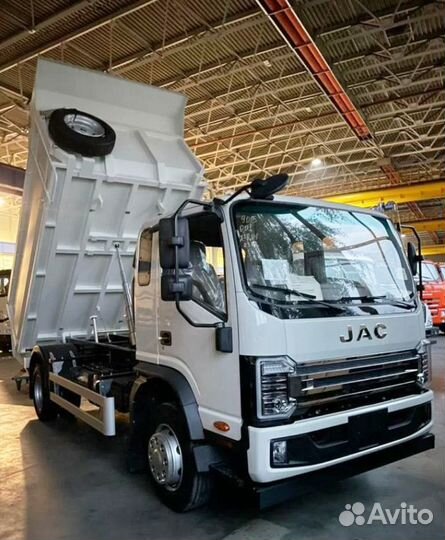 JAC N120, 2024