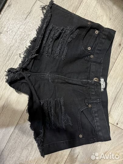 Женские джинсовые шорты