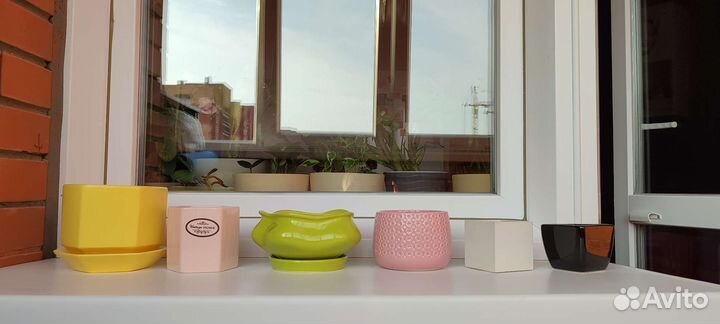 Цветочный горшок керамика/пластик