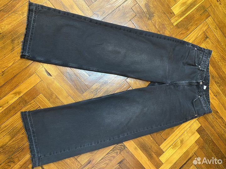 Джинсы hm