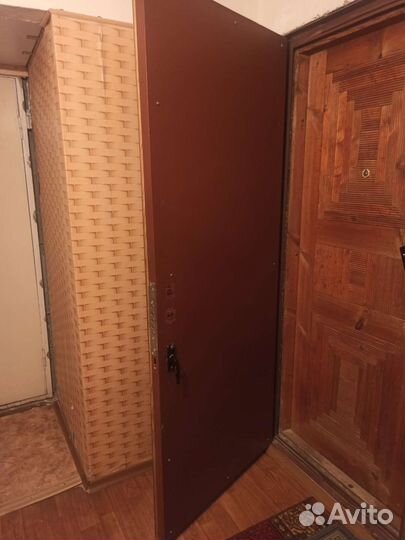 Дверь входная железная бу