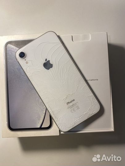 iPhone Xr, 64 ГБ