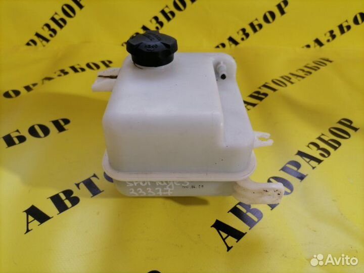 Бачок расширительный Kia Sportage 3 2010-2015 2.0