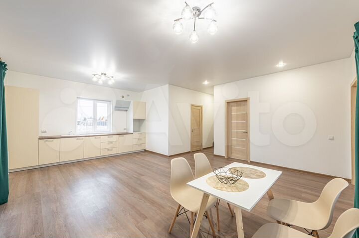 Дом 170 м² на участке 8,5 сот.