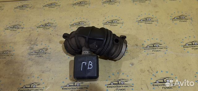 Патрубок воздушного фильтра Suzuki Grand Vitara