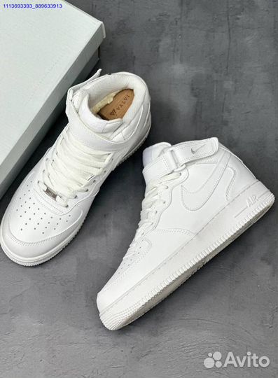 Nike Air Force 1 с мехом белые