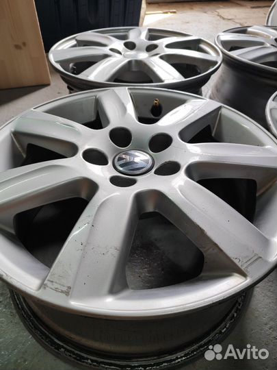 Оригинальные литые диски VW polo r15