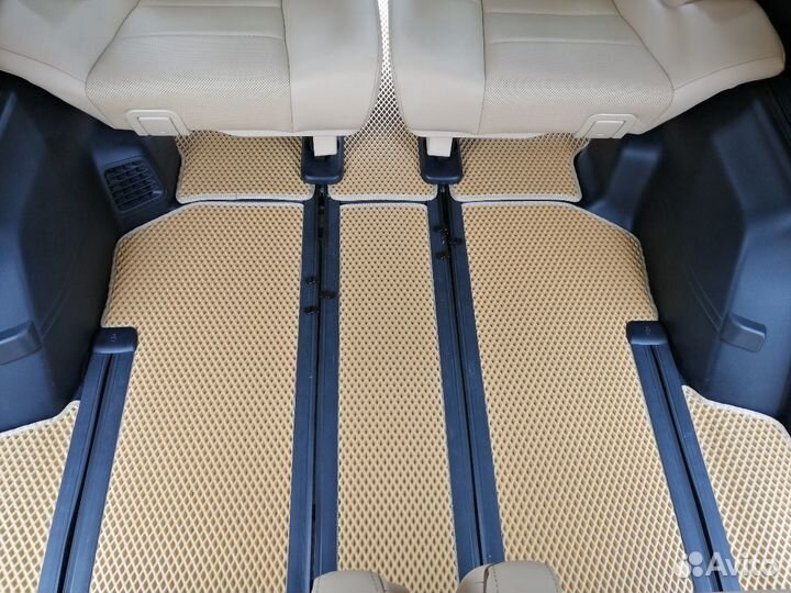 Ева коврики на Toyota Alphard/Vellfire EVA коврики