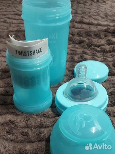Бутылочка для кормления новая