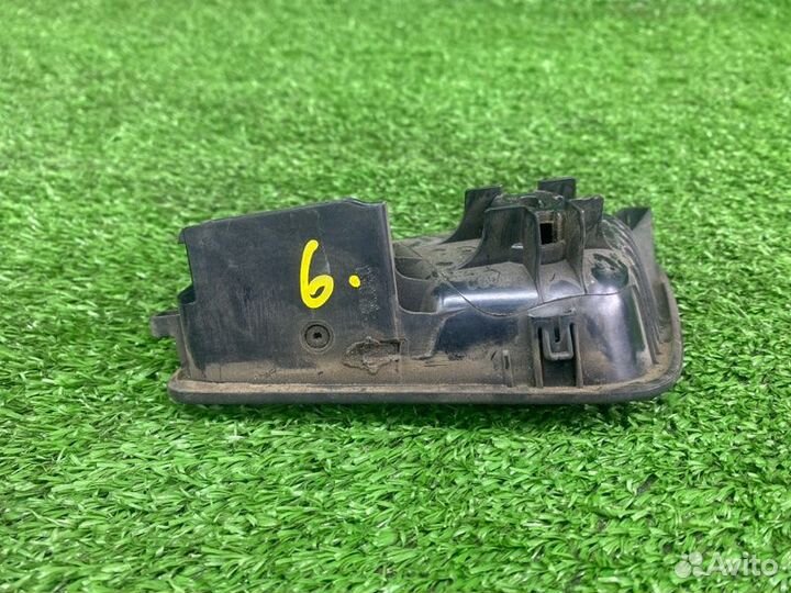 Ручка внутренняя задняя правая Ford Focus 3