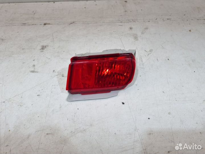 Фонарь противотуманный задний левый Toyota Land