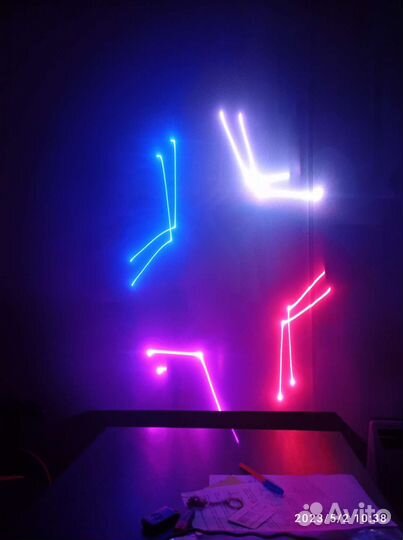 Лазер цветной