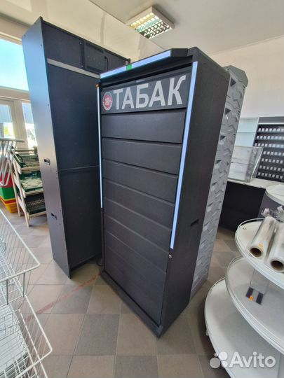 Табачный шкаф / сигаретный