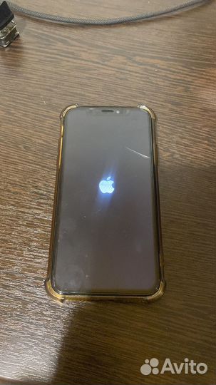 iPhone Xs, 64 ГБ