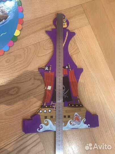 Трёхъярусная подставка для сладких угощений