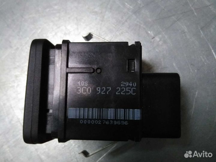 Кнопка стояночного тормоза passat b6 оргинал