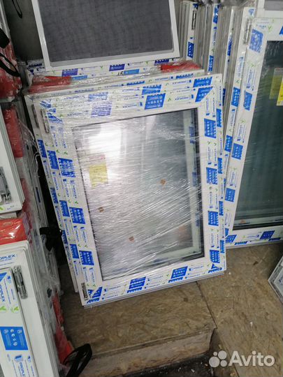 Пластиковые окна 700х900 мм