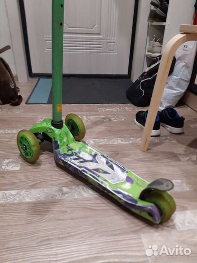 Самокат детский трехколесный бу