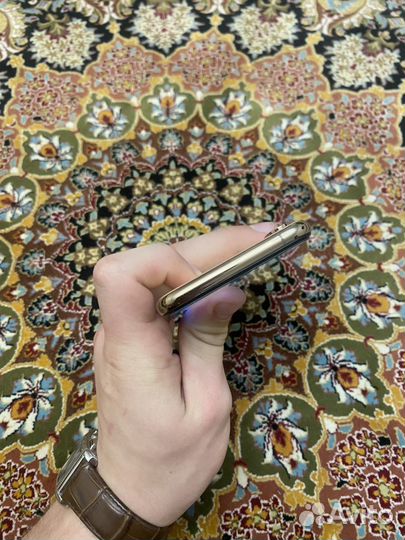 iPhone Xs, 256 ГБ