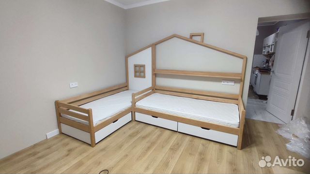 Детская кровать массив бука
