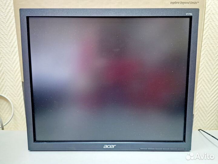 Новый монитор 17
