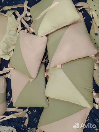 Бортики, подушки в детскую кроватку